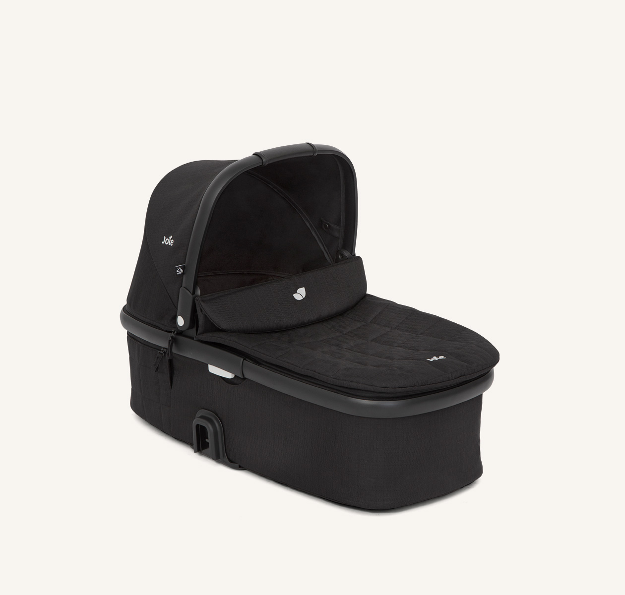Joie honour carry cot in black facing to the right

