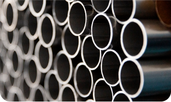 Serie di tubi in alluminio per uso aeronautico.