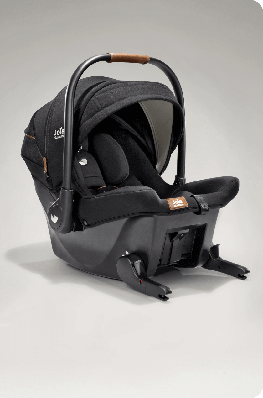 Profilo destro del seggiolino auto con ISOFIX integrato Joie sprint